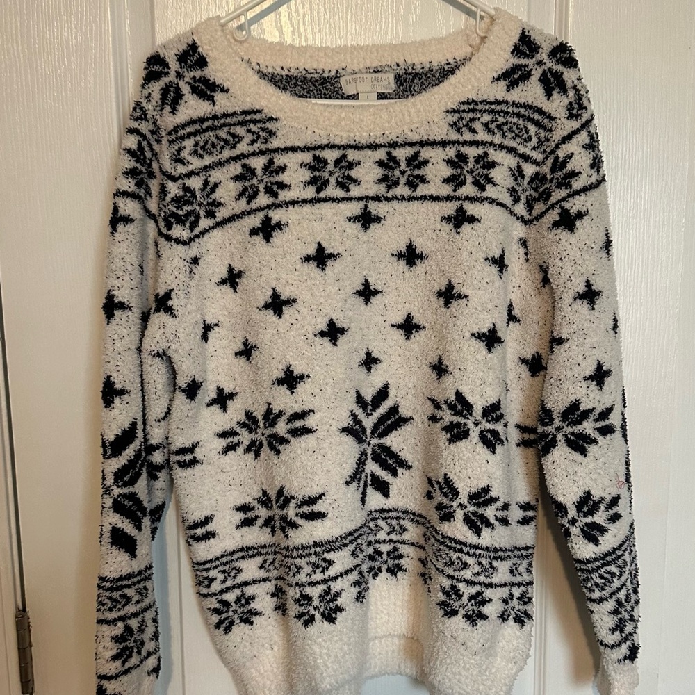 Barefoot Dreams CozyChic Cozy White and Black Patterned Sweater
